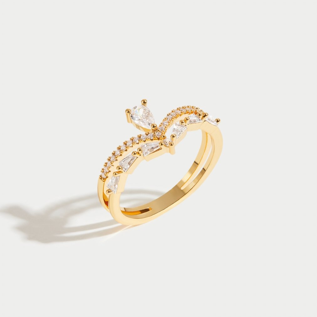 Eleganter Kristall-Goldring