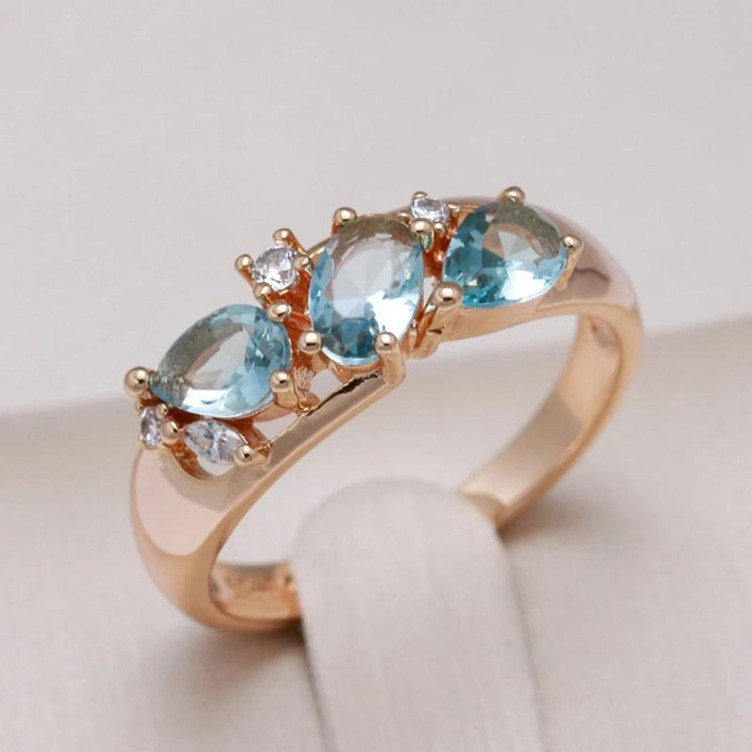 Vintage Goldring mit blauen Zirkonia
