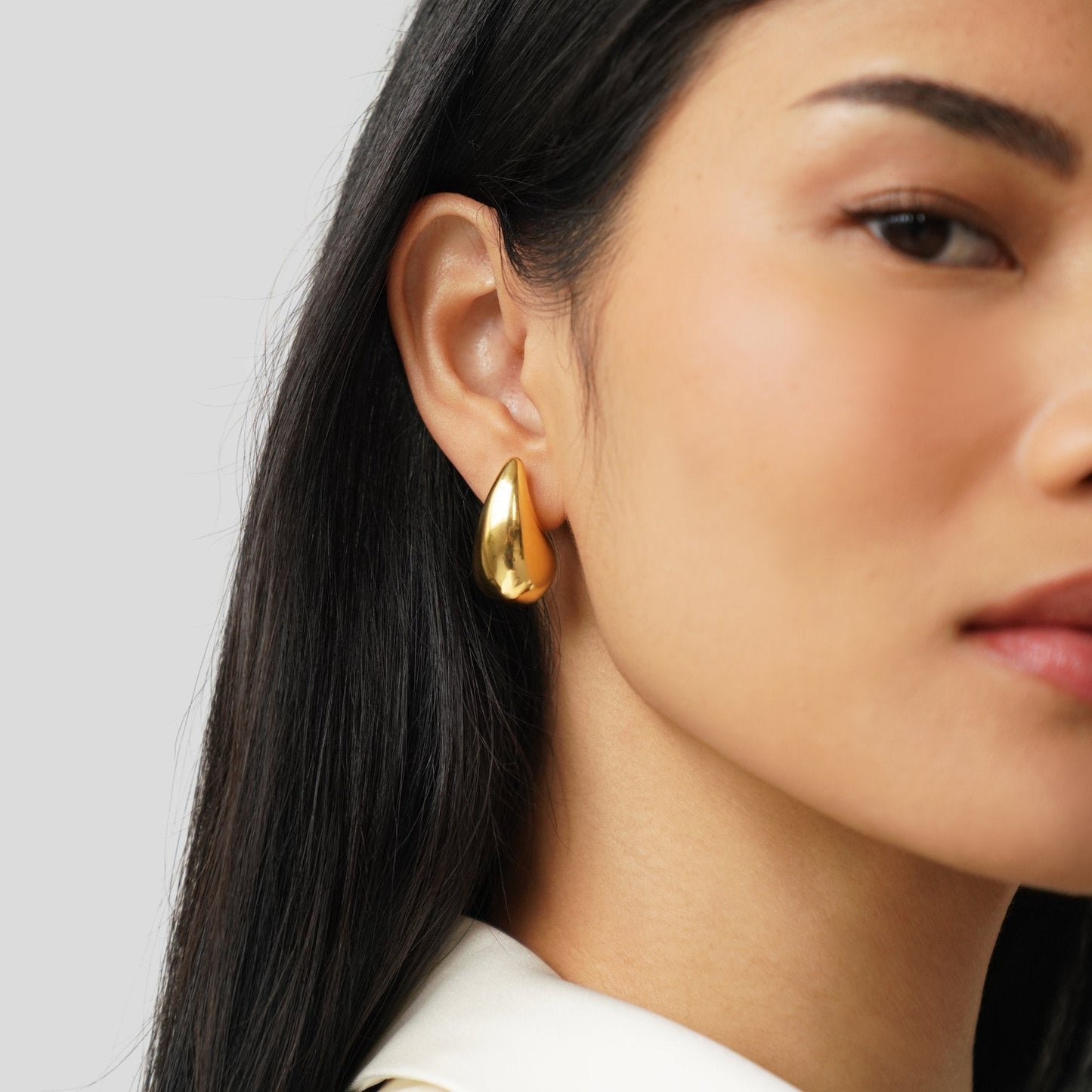 Elegante Gold-Tropfen-Ohrringe
