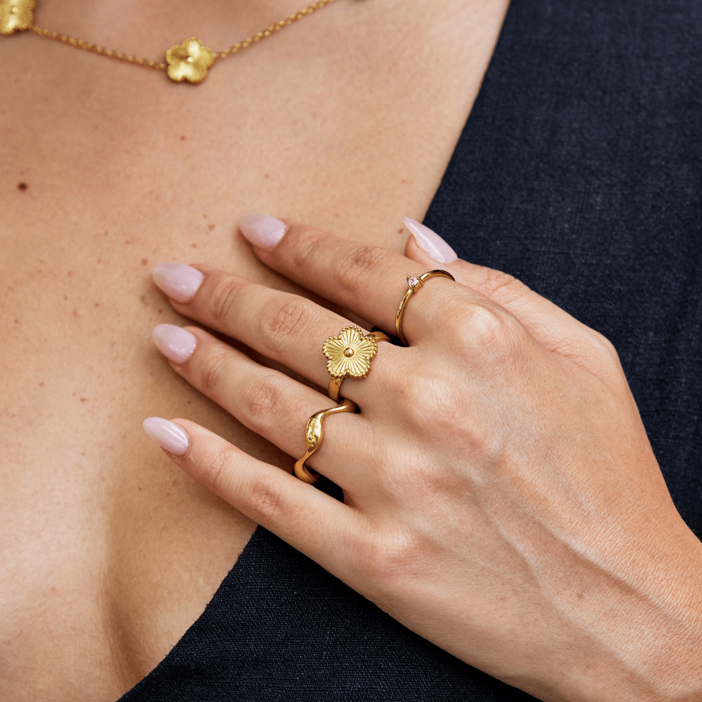 Goldring mit Vierblättrigem Kleeblatt