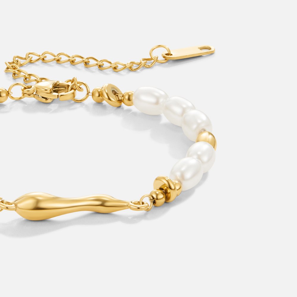 Elegantes Süßwasserperlen-Armband