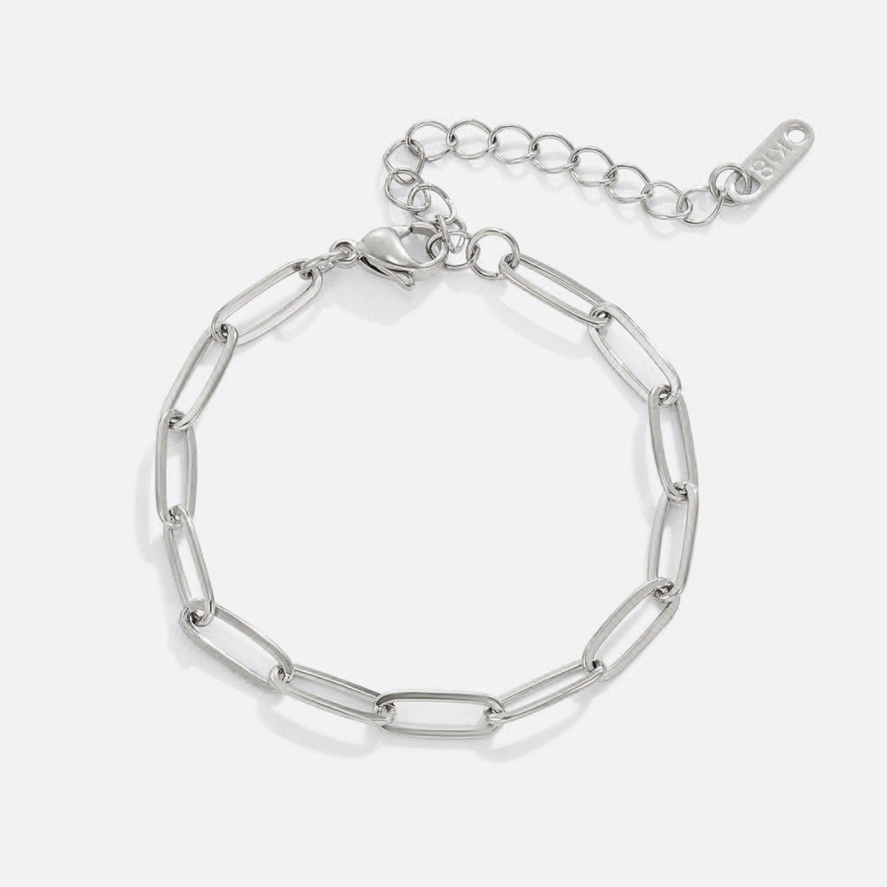 Modernes Gliederarmband im Büroklammer-Stil
