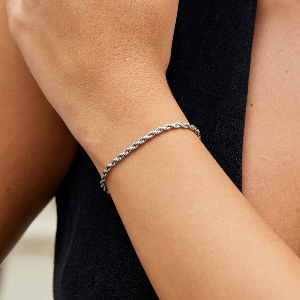 Klassisches Gedrehtes Seilarmband