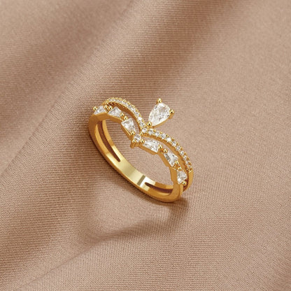 Eleganter Kristall-Goldring