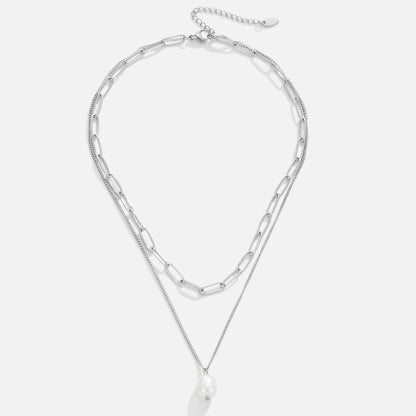 Silberne Perlen-Halskette im Layer-Look