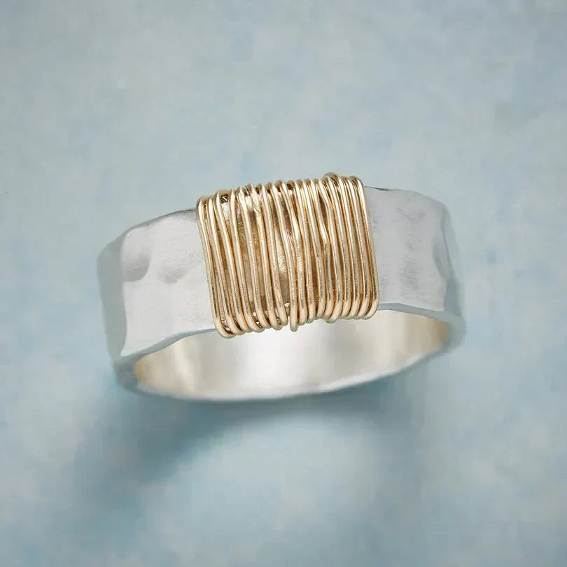 Goldener Umwickelter Boho Silberring