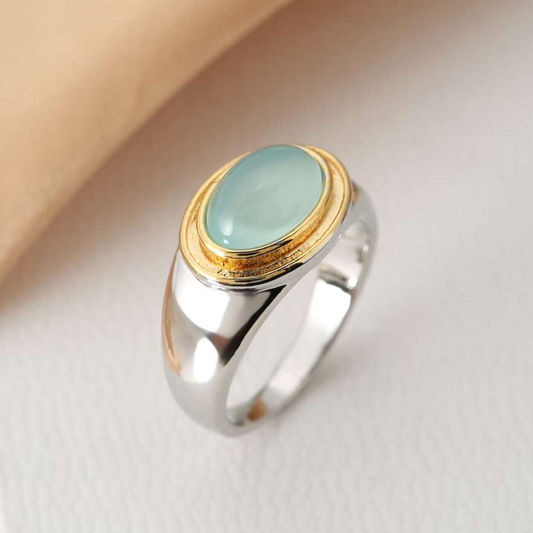 Vintage-Ring mit grünem Mondstein