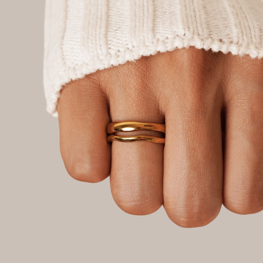 Goldenes Wellen-Ring Duo