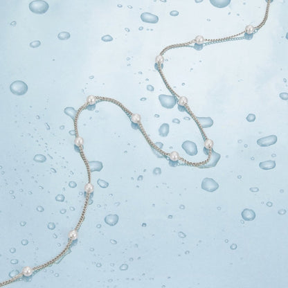 Silberne Perlenkette