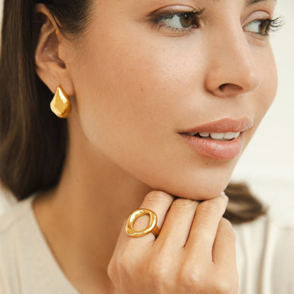 Skulpturaler Geschmolzener Goldring