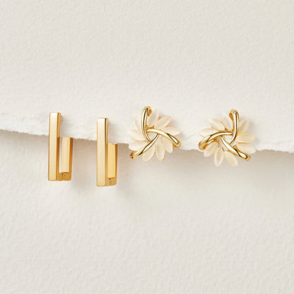 Elegantes Set aus Blüten- & Geometrischen Creolen